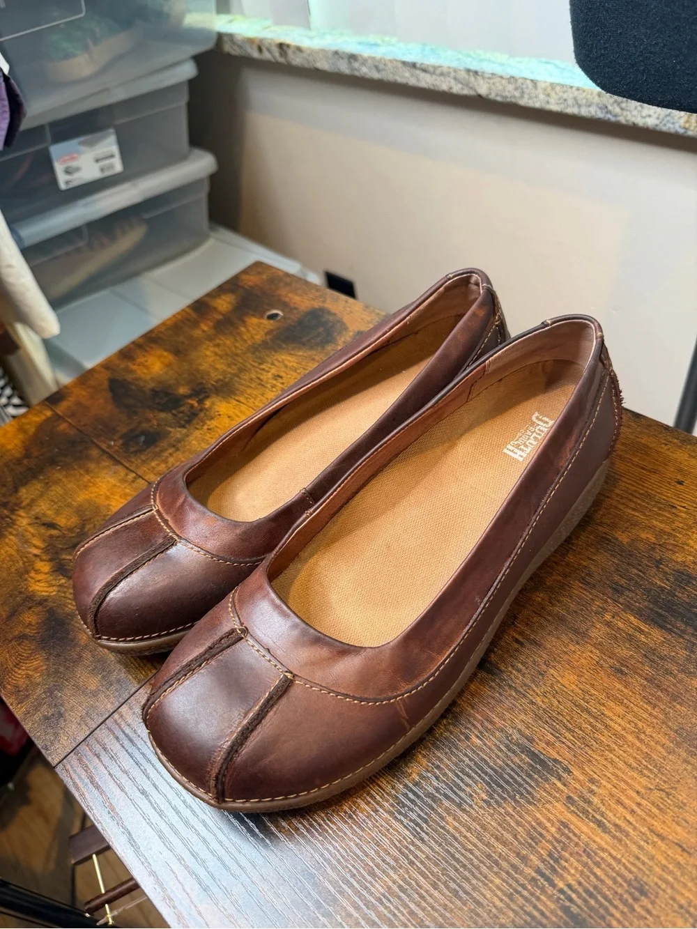 Duluth Trading Co. Brown Leather Women's Andina Skimmer slip-on flats Size 9.5